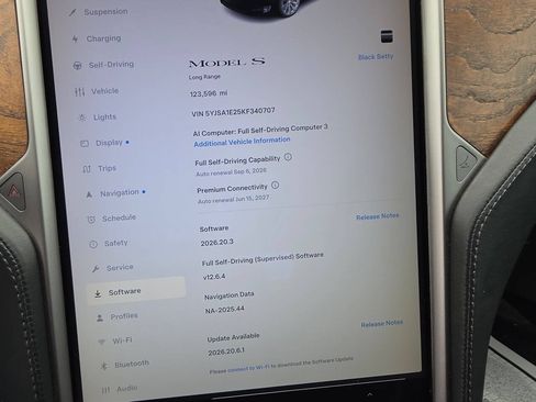 Used 2019 Tesla Model S Long Range AWD/4WD image 37