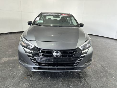 Certified 2025 Nissan Versa S w/ Trunk Package image 4