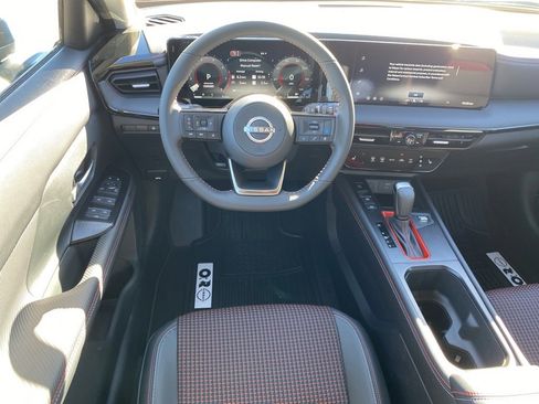 New 2026 Nissan Kicks SR w/ Cold Weather Package image 22