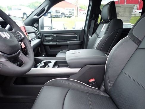 New 2026 RAM 3500 Laramie AWD/4WD image 11