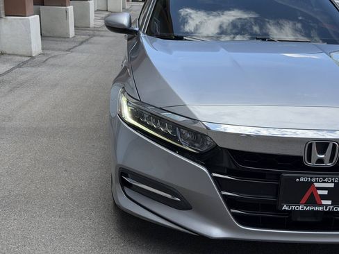 Used 2020 Honda Accord Hybrid image 10
