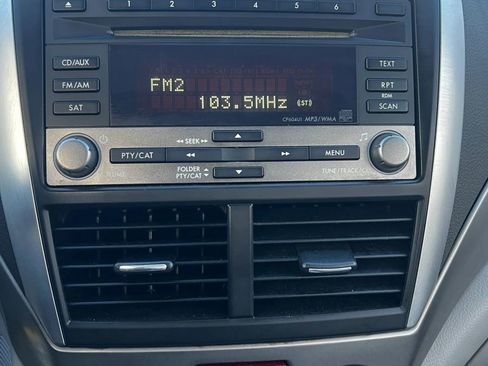 Used 2010 Subaru Forester 2.5X image 18