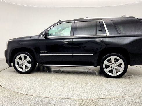 Used 2019 GMC Yukon Denali w/ Open Road Package image 8