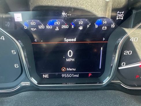 Used 2022 GMC Sierra 1500 AT4 w/ AT4 Premium Package AWD/4WD image 13