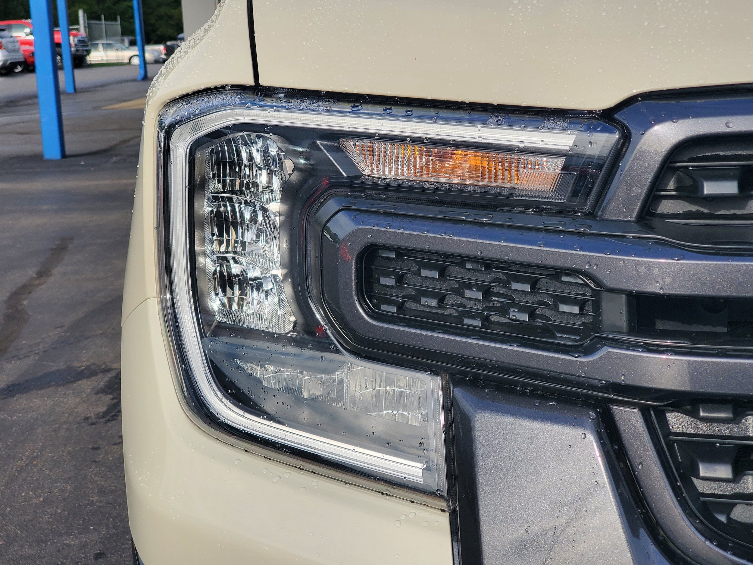 Used 2025 Ford Ranger XLT AWD/4WD image 6
