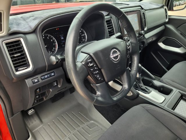 Used 2024 Nissan Frontier SV w/ Technology Package RWD image 15