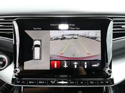 New 2026 Jeep Grand Wagoneer Limited w/ Convenience Group I AWD/4WD image 16