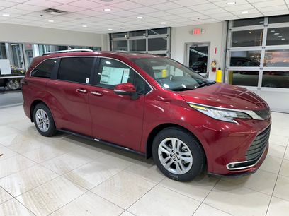 New 2026 Toyota Sienna Limited