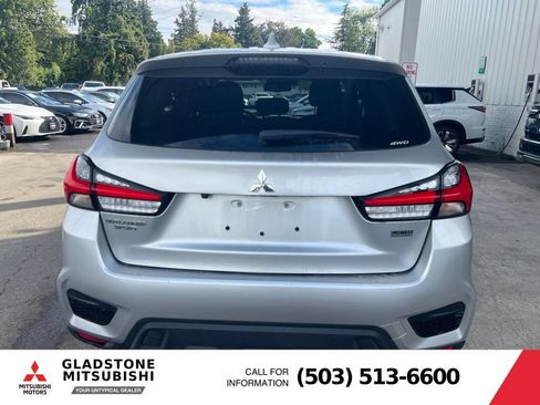 Used 2025 Mitsubishi Outlander Sport ES AWD/4WD image 7
