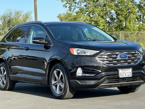 Certified 2020 Ford Edge SEL w/ Convenience Package image 10