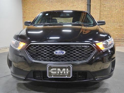 Used 2017 Ford Taurus Police Interceptor AWD image 4