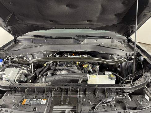 Used 2025 Ford Explorer ST-Line w/ ST-Line Street Pack image 49