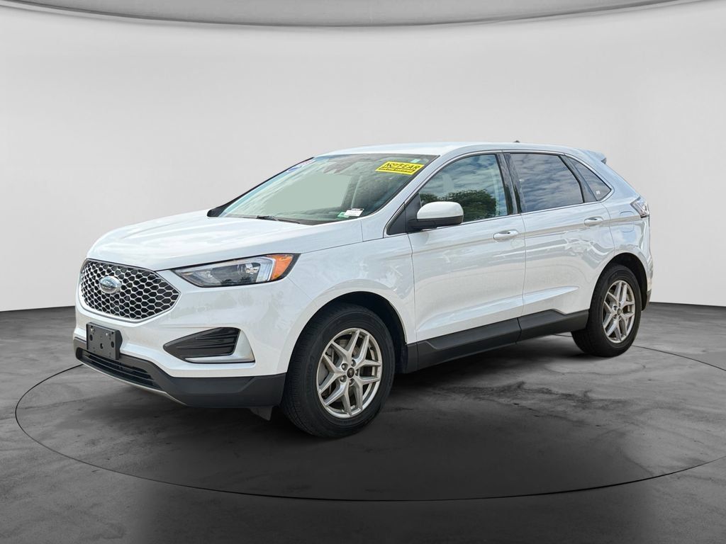 Used 2024 Ford Edge SEL AWD/4WD image 4