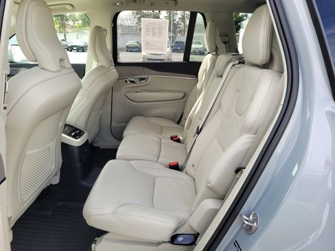 Certified 2025 Volvo XC90 T8 Ultra image 11