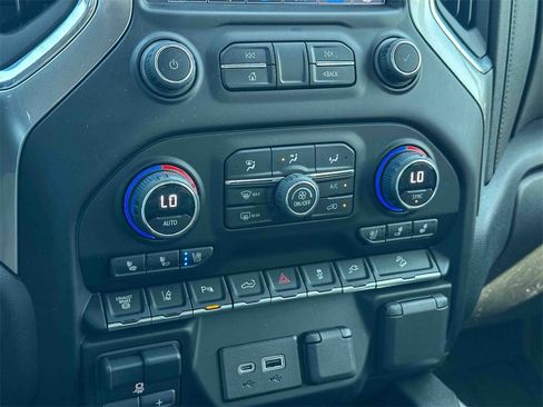 Used 2023 Chevrolet Silverado 2500 LTZ w/ LTZ Premium Texas Edition image 32