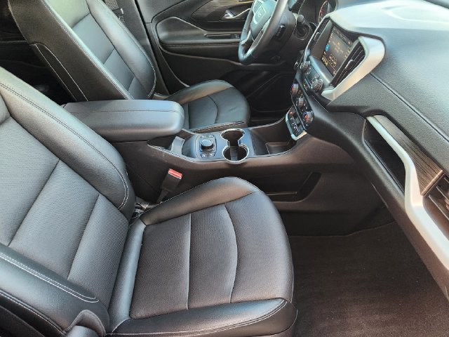 Used 2024 GMC Terrain SLT w/ Elevation Edition FWD image 13