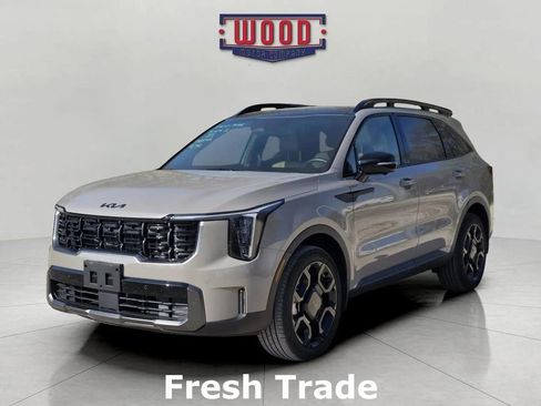 Used 2025 Kia Sorento SX Prestige w/ Olive Brown Leather Package image 3
