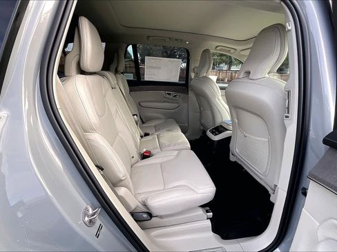 New 2026 Volvo XC90 T8 Ultra image 27