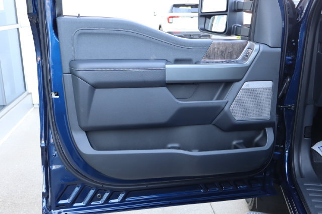 New 2027 Ford F350 Lariat w/ Lariat Ultimate Package AWD/4WD image 18