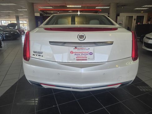 Used 2014 Cadillac XTS Luxury w/ Driver Awareness Package image 4