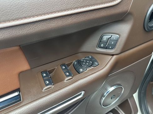 Used 2022 Ford Expedition Max King Ranch AWD/4WD image 19