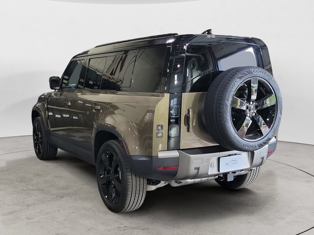 New 2026 Land Rover Defender 110 S AWD/4WD image 3