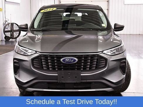 Used 2024 Ford Escape Active AWD/4WD image 2