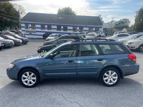 Used 2006 Subaru Outback 2.5i w/ Popular Equipment Group 2B image 3
