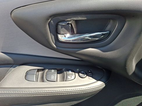 Used 2021 Nissan Murano SV AWD/4WD image 11