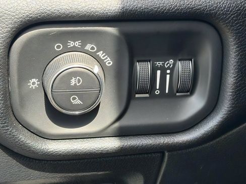 Used 2026 RAM 1500 Big Horn AWD/4WD image 18