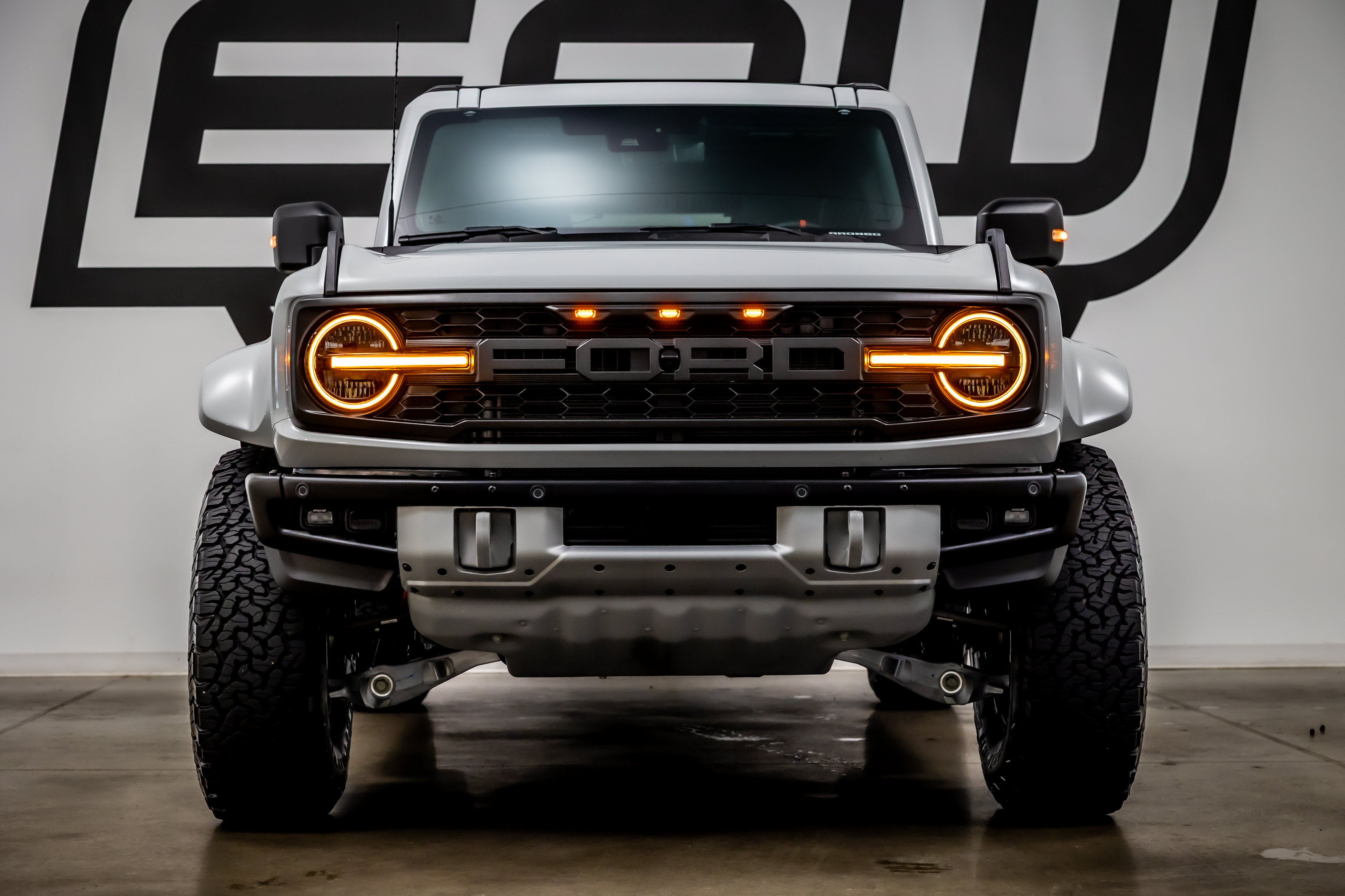 Used 2026 Ford Bronco Raptor w/ Interior Carbon Fiber Pack AWD/4WD image 4