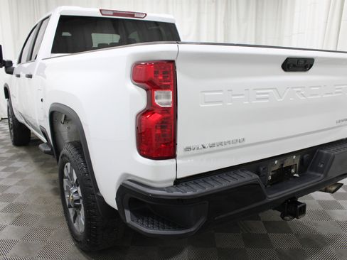 Used 2025 Chevrolet Silverado 2500 Custom w/ Custom Convenience Package AWD/4WD image 31