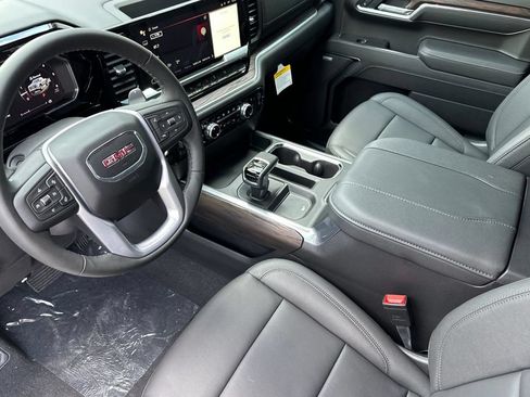 New 2026 GMC Sierra 1500 SLT w/ SLT Premium Plus Package AWD/4WD image 10
