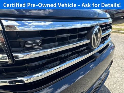 Certified 2023 Volkswagen Atlas Cross Sport SEL Premium R-Line AWD/4WD image 31