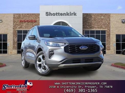 Used 2025 Ford Escape ST-Line image 1