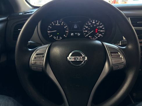 Used 2015 Nissan Altima 2.5 S w/ Special Edition Package FWD image 24