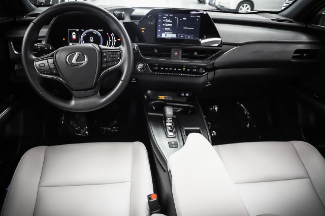 Certified 2025 Lexus UX 300h FWD w/ Accessory Package (Z2) image 19