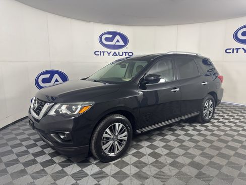 Used 2019 Nissan Pathfinder SV FWD image 7