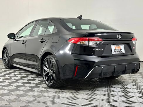 Used 2023 Toyota Corolla SE w/ SE Premium Package FWD image 32