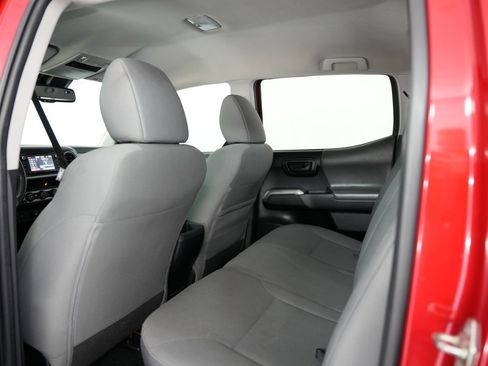 Used 2019 Toyota Tacoma SR5 image 37