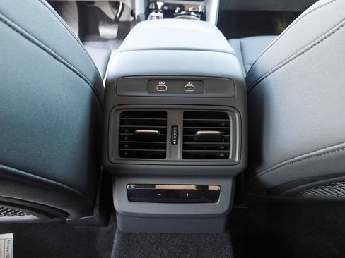 New 2025 Audi Q5 Premium image 23