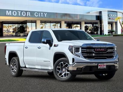 New 2026 GMC Sierra 1500 SLT w/ SLT Premium Package