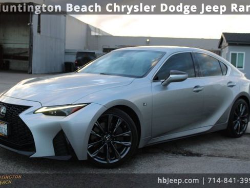 Used 2021 Lexus IS 350 F Sport image 9