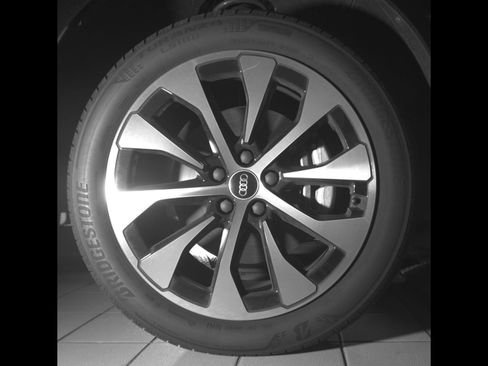 Certified 2026 Audi Q3 quattro 2.0T AWD/4WD image 22
