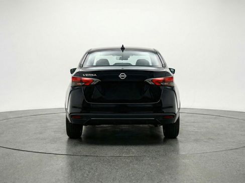 Used 2025 Nissan Versa SV image 7