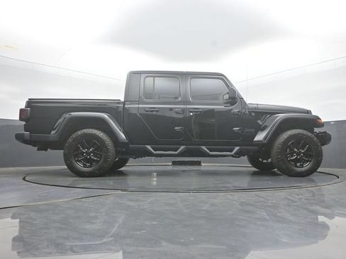 Used 2022 Jeep Gladiator Sport AWD/4WD image 50