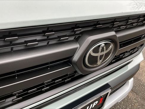 Certified 2020 Toyota RAV4 Adventure image 27