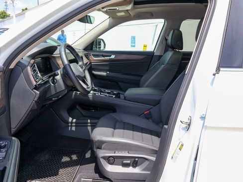 New 2026 Volkswagen Atlas SEL AWD/4WD image 12