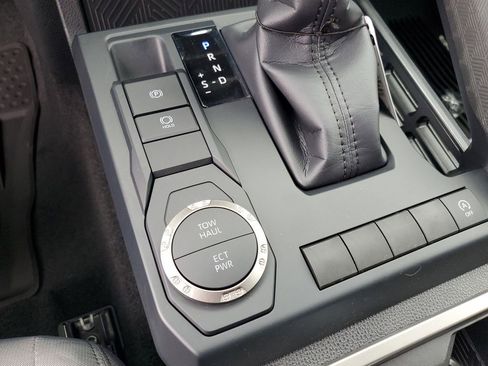 New 2026 Toyota Tacoma SR5 image 19