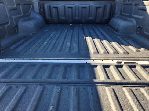 Used 2024 Ford Ranger XL image 34